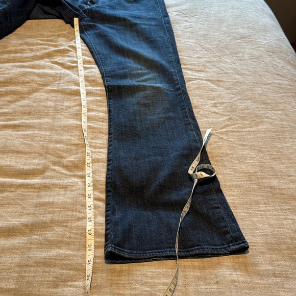 Rock and Republic Jeans - Picture 7 of 9